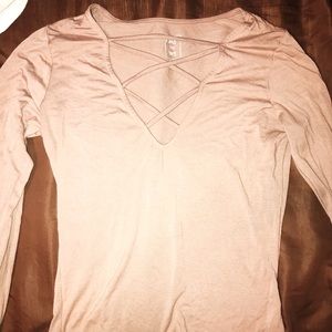 Criss cross long sleeve